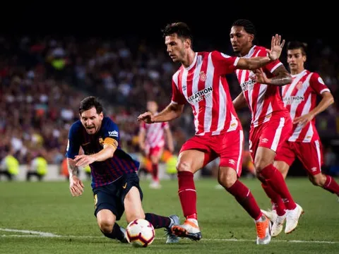 Đứt mạch toàn thắng, Messi 'hỏi tội' người này đầu tiên