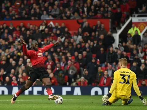 Đá 3 trận dưới thời Solskjaer, Lukaku sở hữu thống kê "siêu khủng"