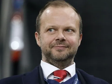 Ed Woodward dự định trao NHM Man Utd 'cuộc hẹn' hằng mong ước