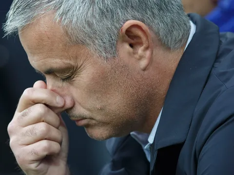 Ed Woodward, Mourinho và "chiếc bánh chưng... cá United"