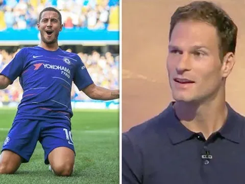 Thủ thành Bournemouth: Hazard xuất sắc như Messi và Ronaldo