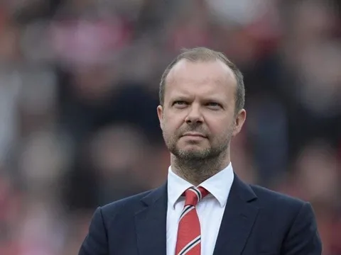 NÓNG: Tức giận tột cùng, cổ động viên MU lên kế hoạch phản đối Ed Woodward