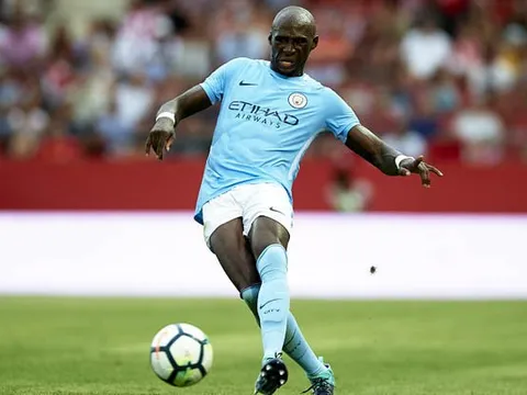 Eliaquim Mangala liệu có thể thay John Stones?