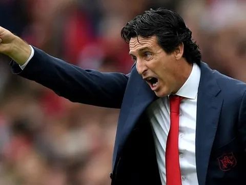 Emery chính thức lên tiếng vụ cấm Ozil gặp mặt HLV Joachim Low
