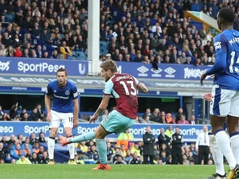 Everton 0-1 Burnley: Báo động đỏ tại Goodison Park