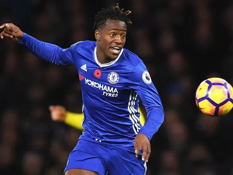 Everton đang âm thầm tiếp cận 'hàng thừa' của Chelsea