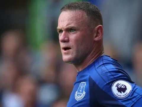 "Everton vẫn nên đặt niềm tin vào Rooney"
