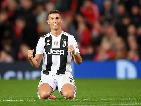 "Làm sao mà Real Madrid lại bán Ronaldo với giá 100 triệu euro?"