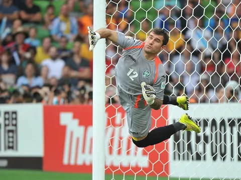 Ra sân trận Oman, thủ thành Uzbekistan ghi tên vào sử sách Asian Cup