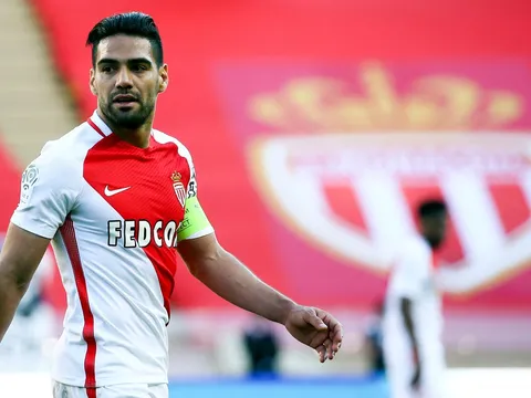 Radamel Falcao-Nỗi khổ của chàng vedette bất đắc dĩ