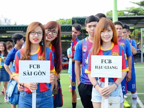 Fan Barca Việt nhuộm 2 sắc đỏ xanh giải bóng đá Barcamania miền Nam