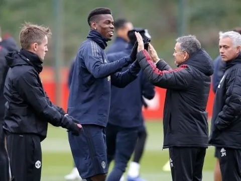Fan Man Utd cầu được ước thấy, Lukaku đã mất tích trên sân tập