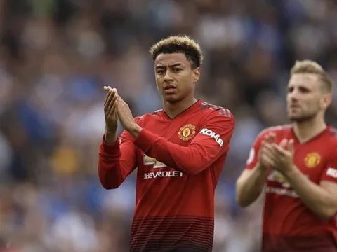 Fan Man Utd tôn vinh hành động của hai ngôi sao "cây nhà lá vườn"