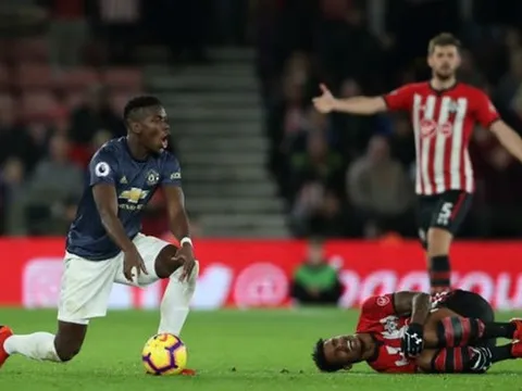 Fan MU giục Mourinho ra quyết định lớn với Pogba