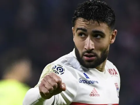 3 ngôi sao có thể gia nhập Premier League tháng 1: 'Hàng hớ' Liverpool, kẻ gây loạn PSG