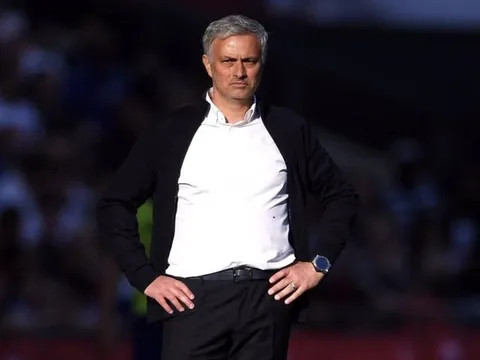 Ferdinand nói lời cay đắng về MU, chỉ ra điểm khó bì kịp so với Chelsea và Liverpool