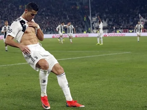 Với hành động này, Ronaldo khiến cổ động viên MU đau đớn