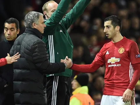 FIFA The Best 2017: Hazard bầu cho Mourinho, Mkhitaryan thì không