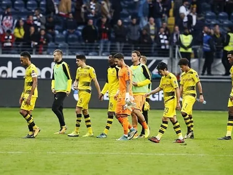 Frankfurt 2-2 Dortmund: Cái giá của sự chủ quan