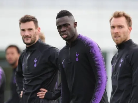 Gà trống lo âu cực độ trước ngày đại chiến với Man City