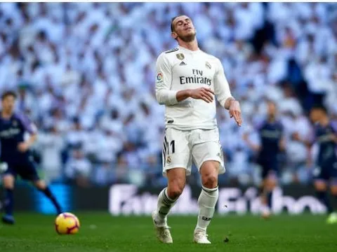 Nhìn Bale tệ hại để thấy Real phạm sai lầm lớn với Ronaldo