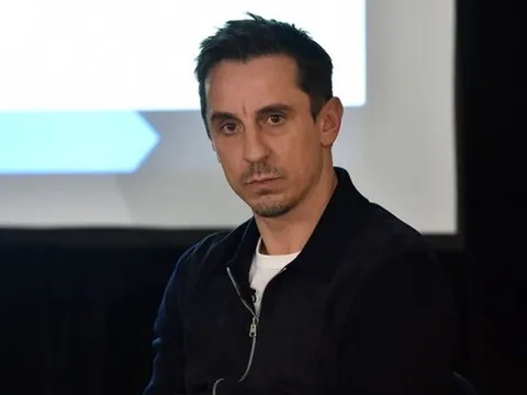 Gary Neville nói lời nhắm thẳng vào phó chủ tịch Ed Woodward