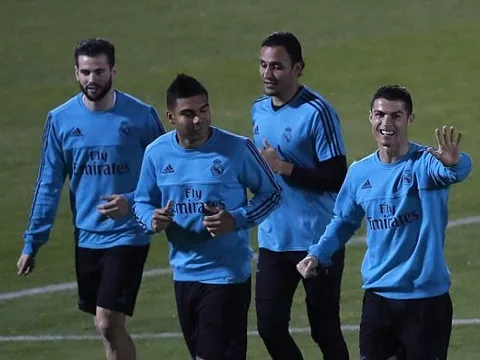 Gạt bỏ tin đồn, Ronaldo rạng rỡ chuẩn bị cho trận chung kết FIFA Club World Cup