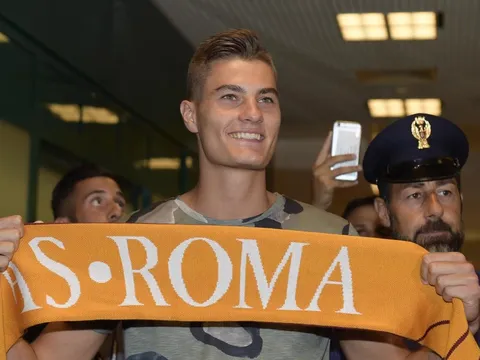 Gạt đi thất vọng, hàng hot Serie A rạng rỡ với AS Roma