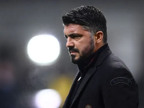 Gattuso: "Làm ơn, Donnarumma chỉ mới 18 tuổi thôi"