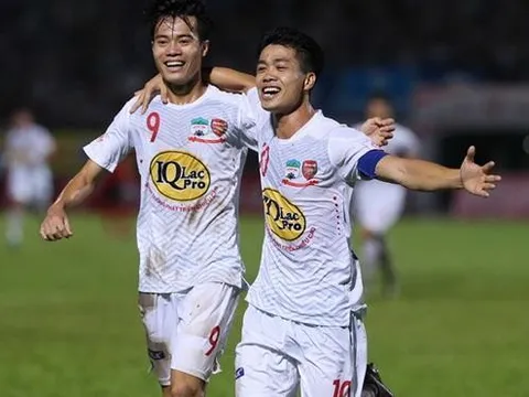 GĐKT Chung Hae Seong cảnh báo Công Phượng