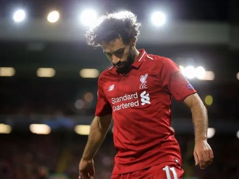 "Salah ném chai nước là vì lí do này đây!"