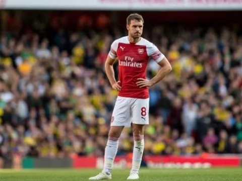 Nóng! Sao Arsenal phấn khích khi được Liverpool 'hỏi thăm'