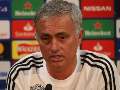 Mourinho không đồng ý hoàn toàn với phát biểu của Shaw
