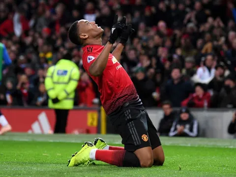 Mourinho chỉ ra người làm nền cho Martial tỏa sáng