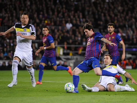 Chelsea - Barcelona: Hãy hận nhau điên cuồng nữa đi!