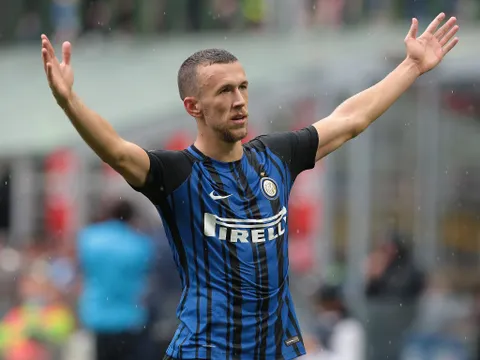 "Mời" Man Utd, Inter Milan đại hạ giá 40% cho sao cỡ bự