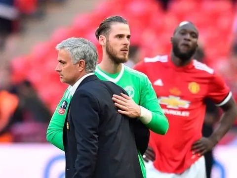 Đội hình Man Utd sốc bởi lời Mourinho nói với De Gea