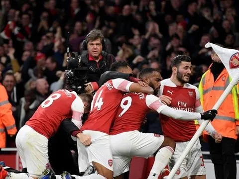 Arsenal nhuộm đỏ Emirates ngày đại thắng derby bắc London