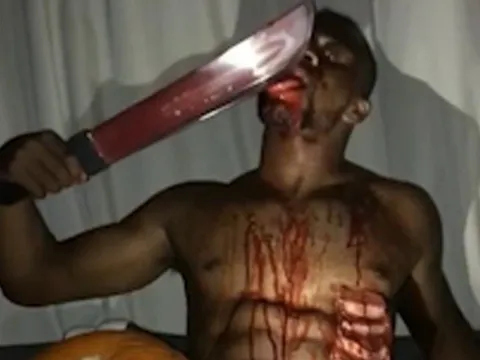 Ghê rợn cảnh ngôi sao thể thao đón Halloween