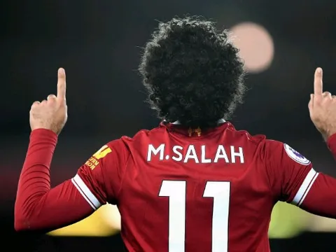 Ghi bàn ầm ầm, Salah san bằng kỉ lục khủng của Sturridge