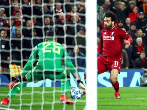 Ghi bàn thắng bằng 'vàng', Salah có pha ăn mừng khó tin
