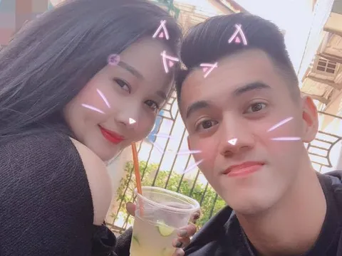 Ghi bàn vào lưới Campuchia, Tiến Linh chia vui cùng bạn gái