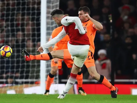 Ghi siêu phẩm, Granit Xhaka vẫn bị CHÊ THẬM TỆ