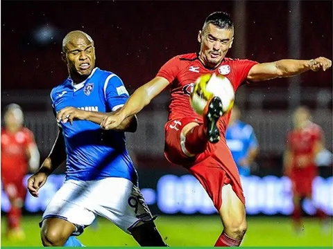 2 tác phẩm “Bức tường thép” và “Nỗ lực” đoạt giải đặc biệt V-League 2018