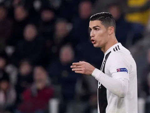 Giúp Juventus đi tiếp, Ronaldo cũng có kỷ lục '100' cho riêng mình