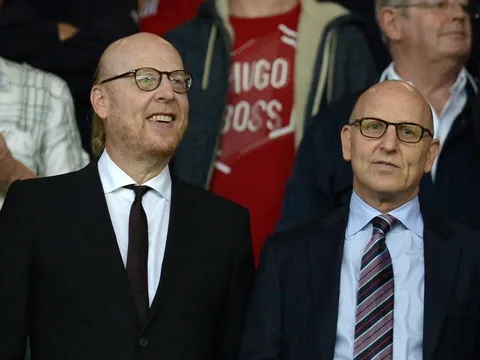 Fan Quỷ đỏ hí hửng trước cơ hội 'đổi đời' của Man Utd
