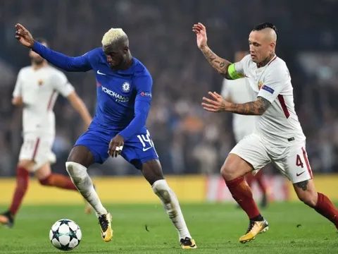 Glenn Hoddle chỉ trích Bakayoko, khen Matic hết lời