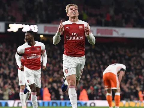 Góc Arsenal: Lộ mặt kẻ yếu bóng vía?