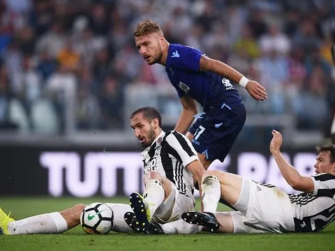 Góc HLV Phan Thanh Hùng: Nguy cho Barca, Dortmund