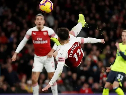 Góc nhìn: Arsenal có nên sử dụng sơ đồ 3-4-3?